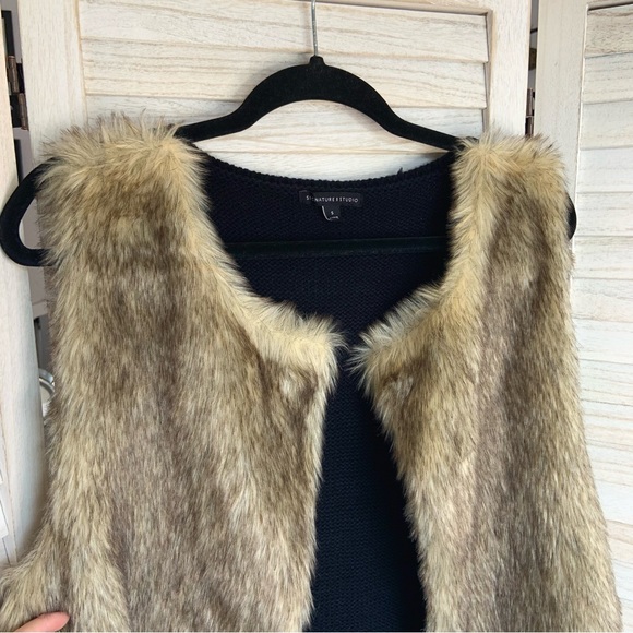 Signature Studio Simple Faux Fur Brown and Black Knit Oversized Vest Coat Small - Picture 6 of 10